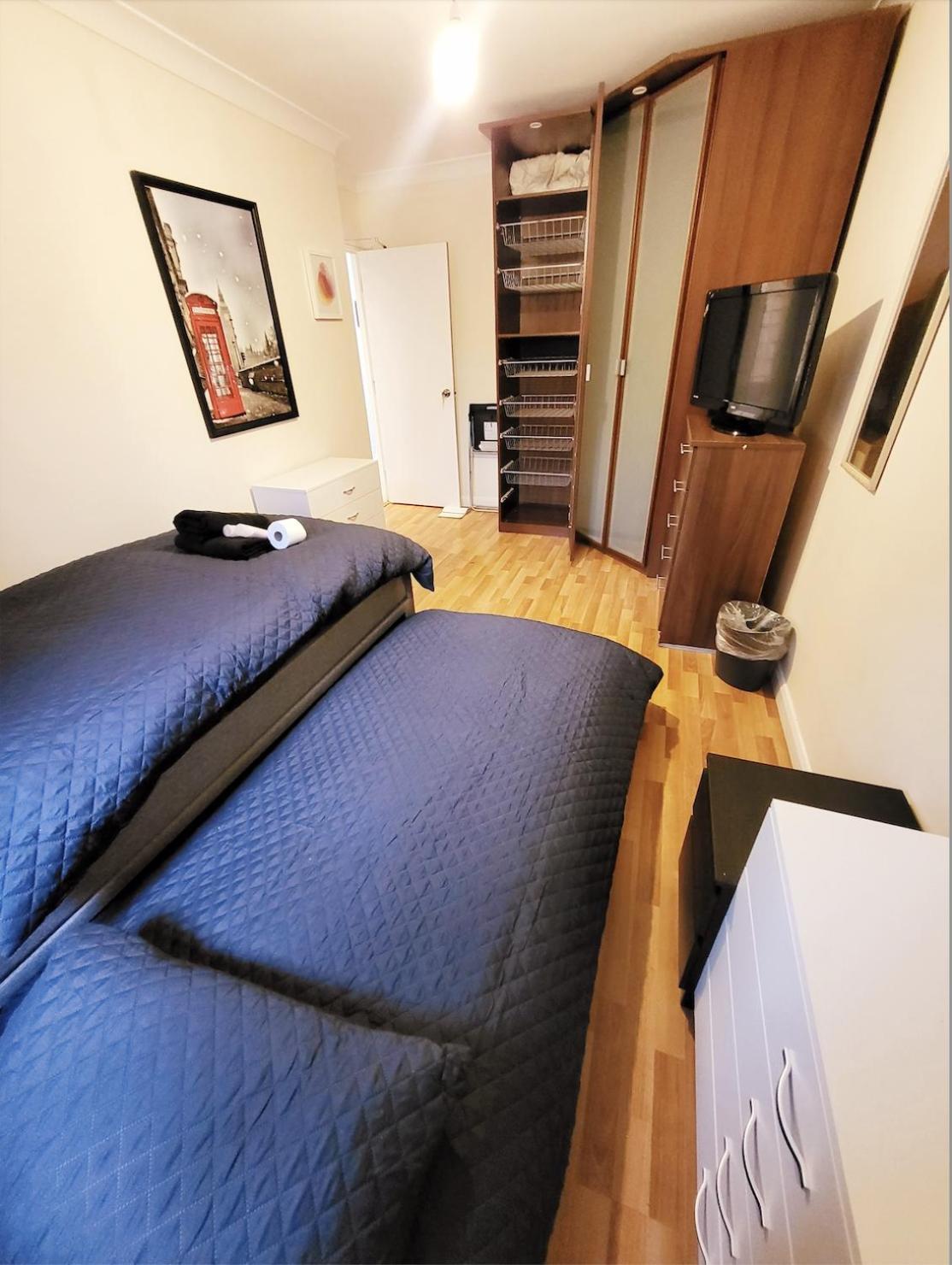 Huge And Affordable 3 Bedroom Flat In Hammersmith For 7 People With Welcome Breakfast London Ngoại thất bức ảnh